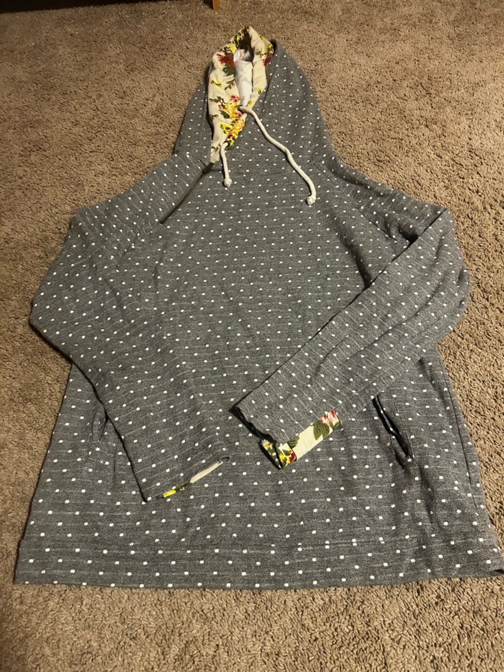 Ampersand dot my day double hooded sweater size XXL